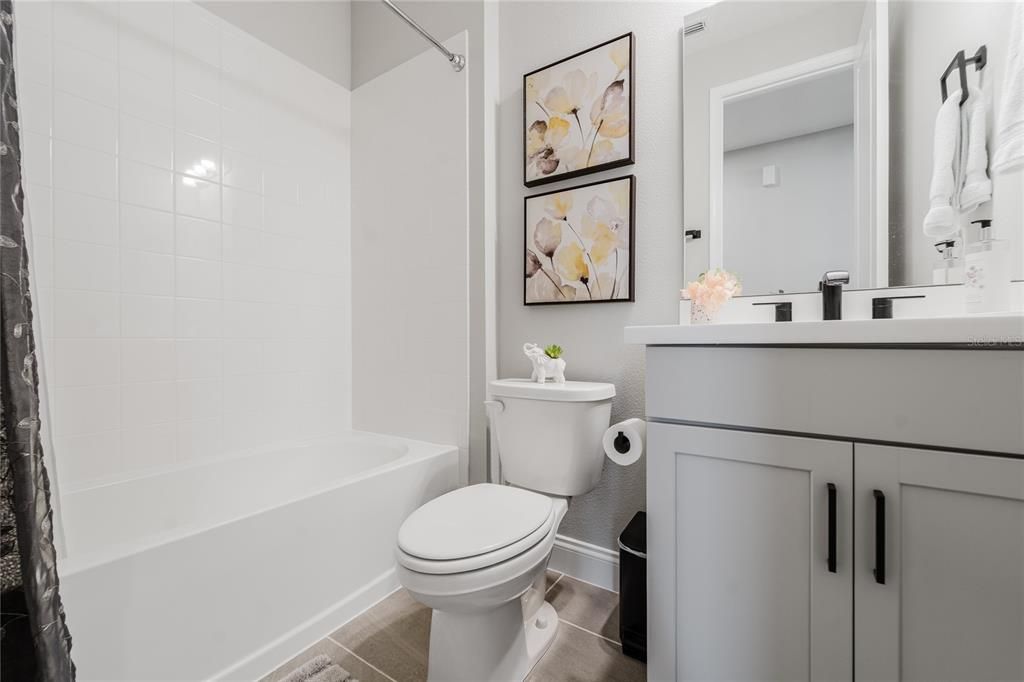 待售: $638,000 (4 贝兹, 3 浴室, 2742 平方英尺)