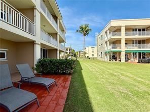 Recently Rented: $1,800 (2 beds, 2 baths, 928 Square Feet)