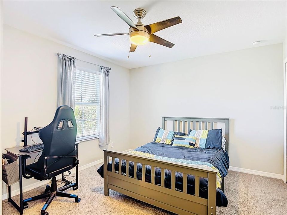 For Sale: $444,000 (4 beds, 3 baths, 2585 Square Feet)