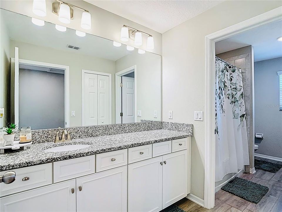 For Sale: $444,000 (4 beds, 3 baths, 2585 Square Feet)