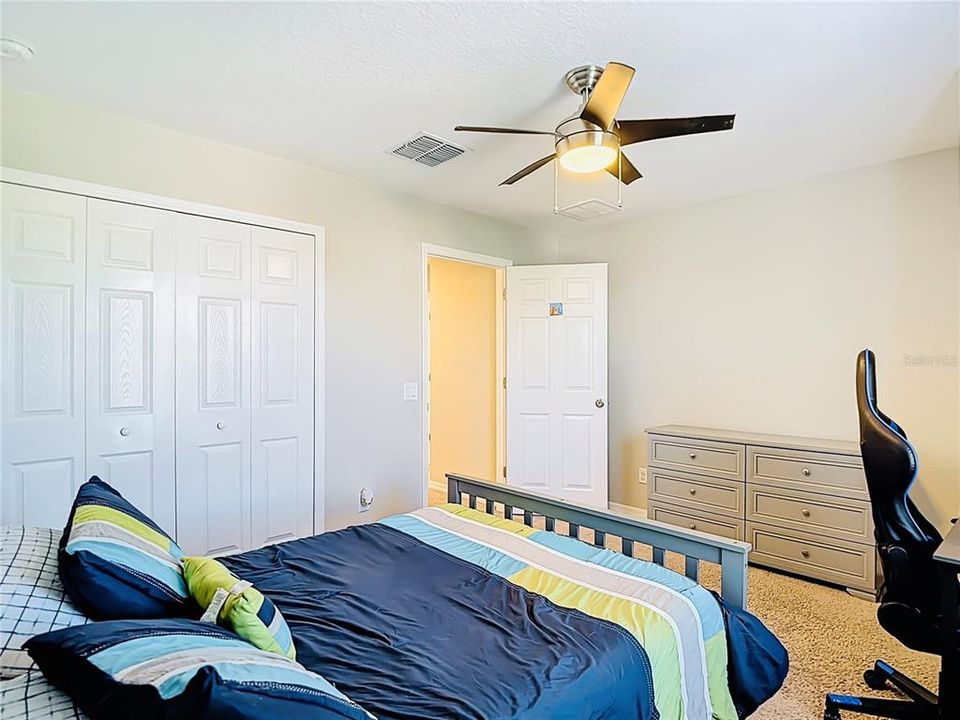 For Sale: $444,000 (4 beds, 3 baths, 2585 Square Feet)