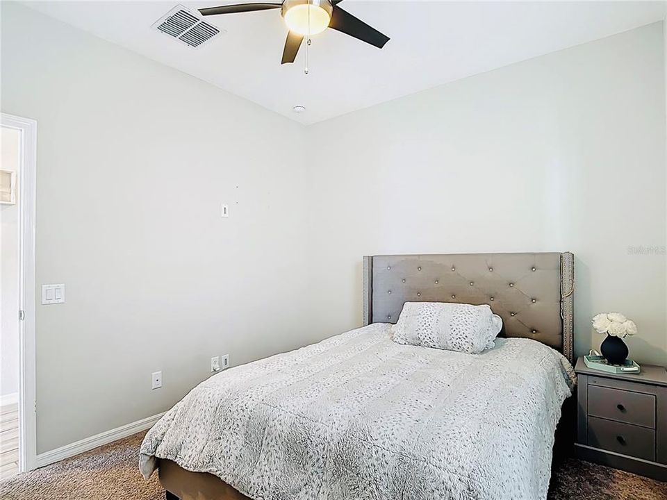 For Sale: $444,000 (4 beds, 3 baths, 2585 Square Feet)