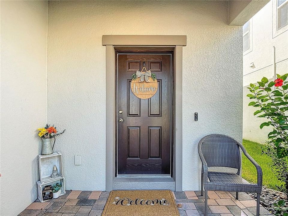 For Sale: $444,000 (4 beds, 3 baths, 2585 Square Feet)