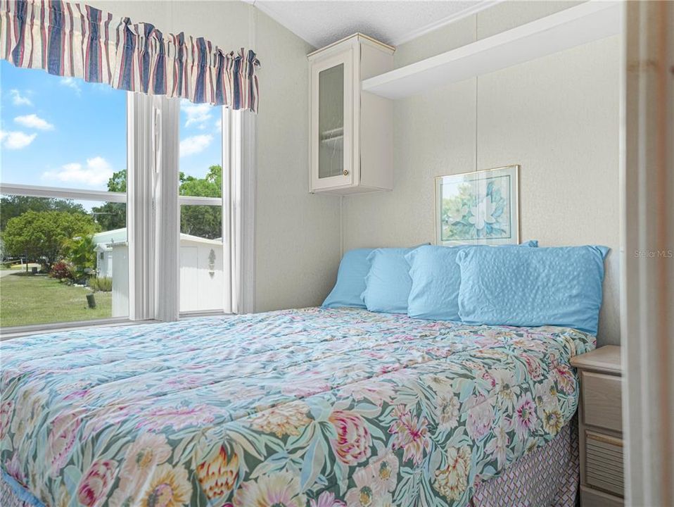 待售: $74,900 (1 贝兹, 1 浴室, 408 平方英尺)