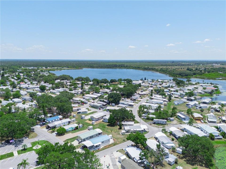 待售: $74,900 (1 贝兹, 1 浴室, 408 平方英尺)