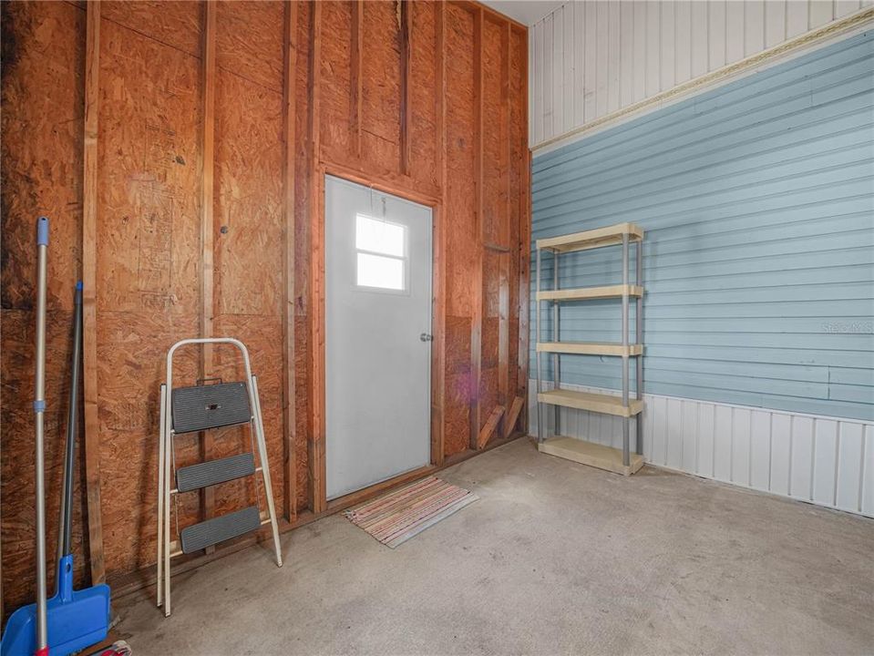 待售: $74,900 (1 贝兹, 1 浴室, 408 平方英尺)