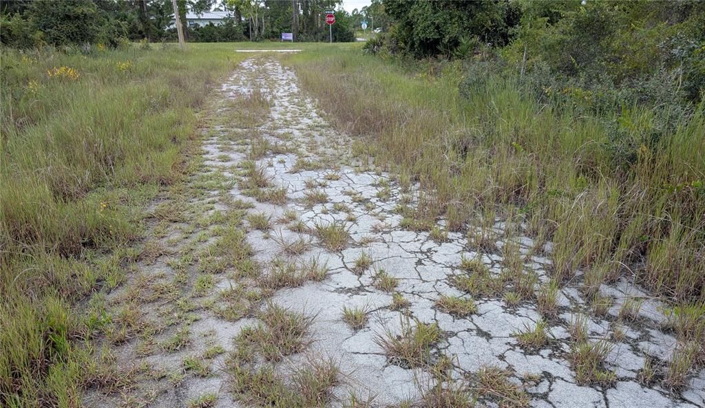 На продажу: $19,500 (0.32 acres)