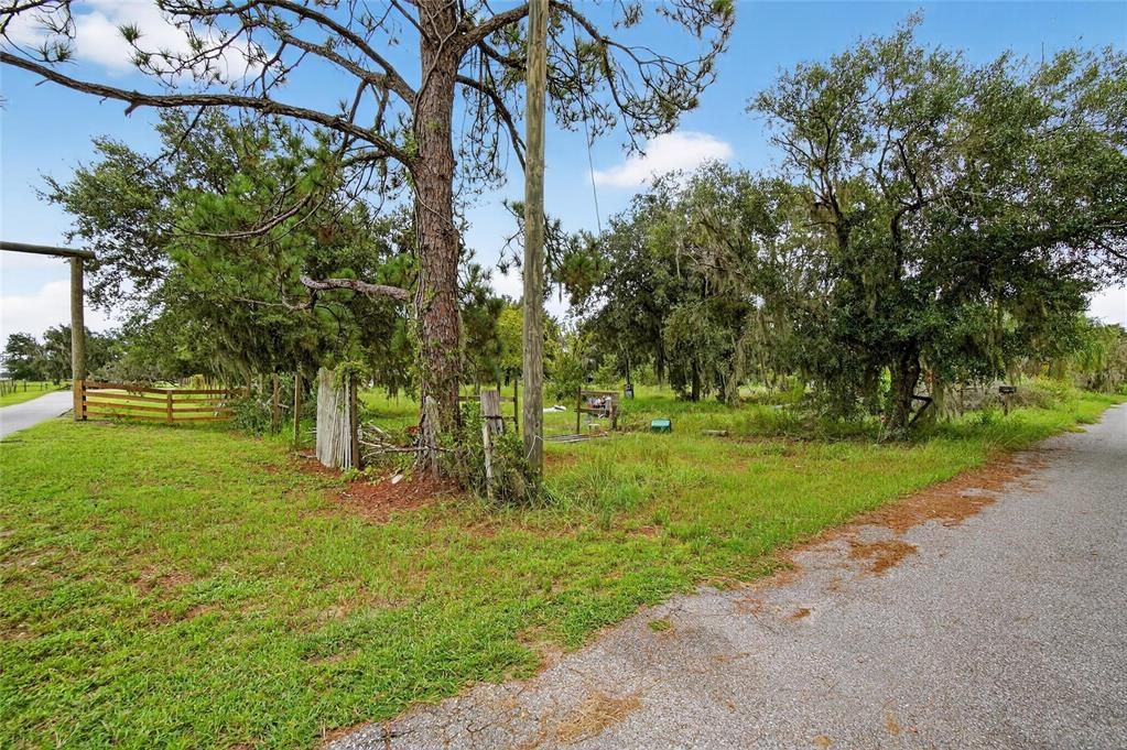 Active With Contract: $125,000 (1.00 acres)