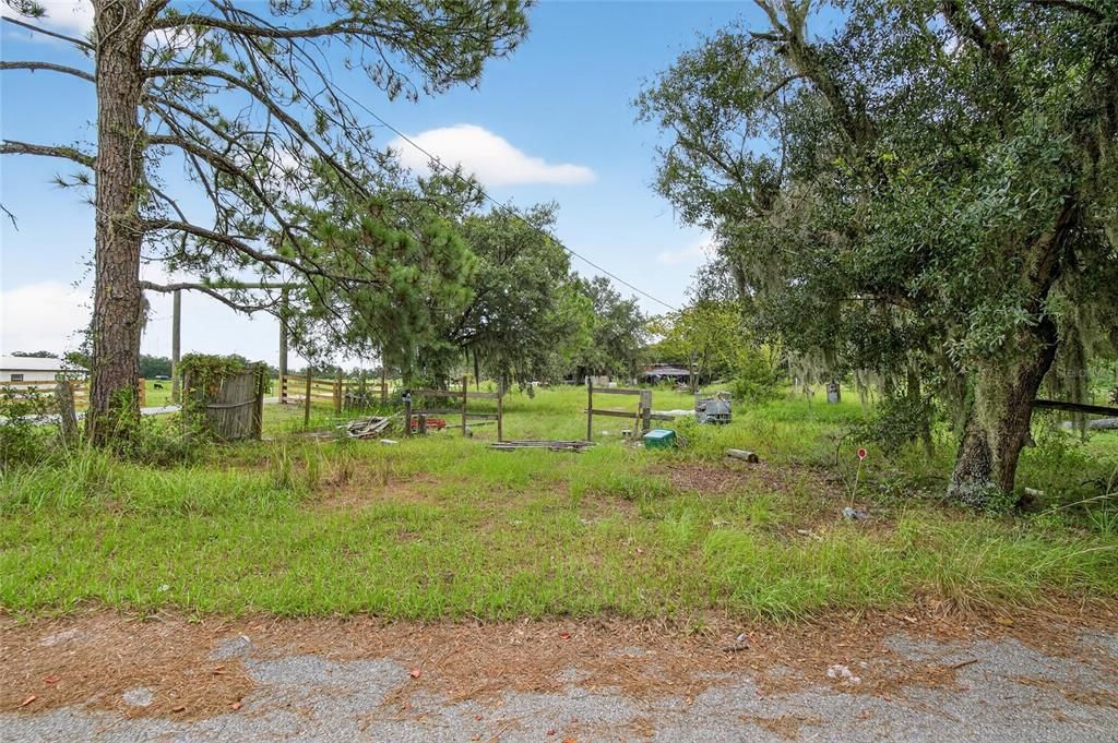 Active With Contract: $125,000 (1.00 acres)