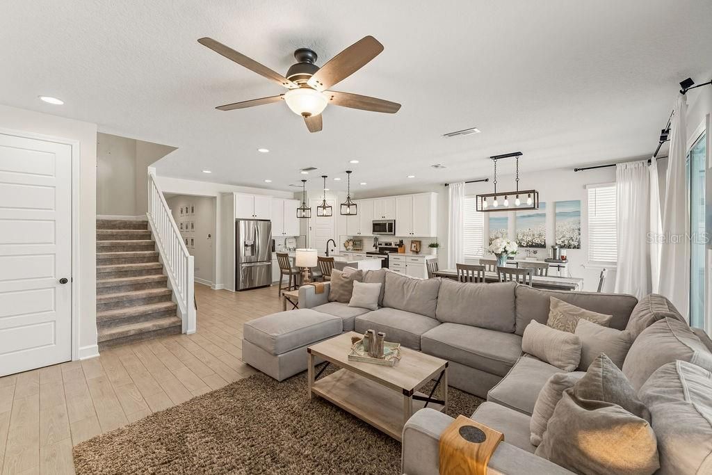 For Sale: $699,000 (4 beds, 3 baths, 2527 Square Feet)