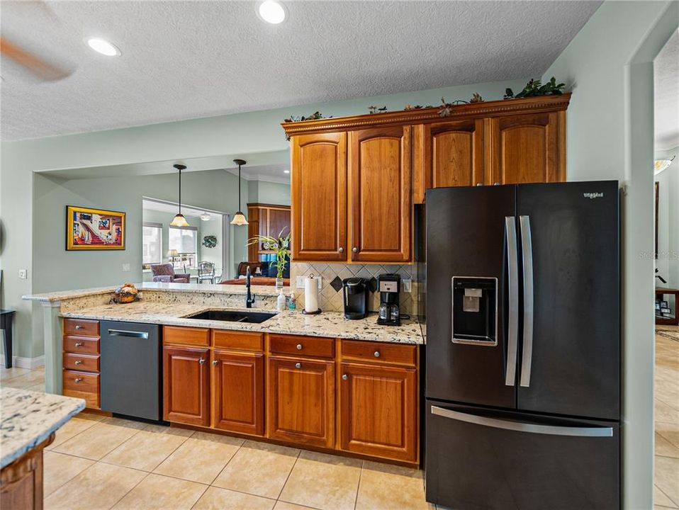 待售: $1,100,000 (3 贝兹, 3 浴室, 3281 平方英尺)