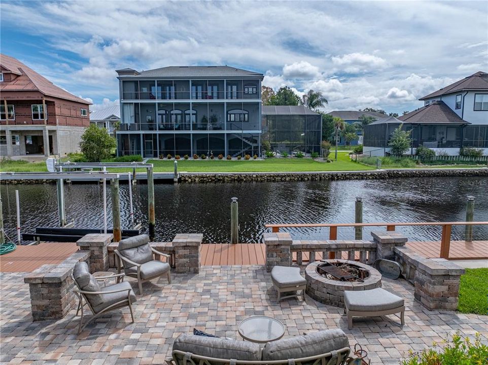 待售: $1,100,000 (3 贝兹, 3 浴室, 3281 平方英尺)