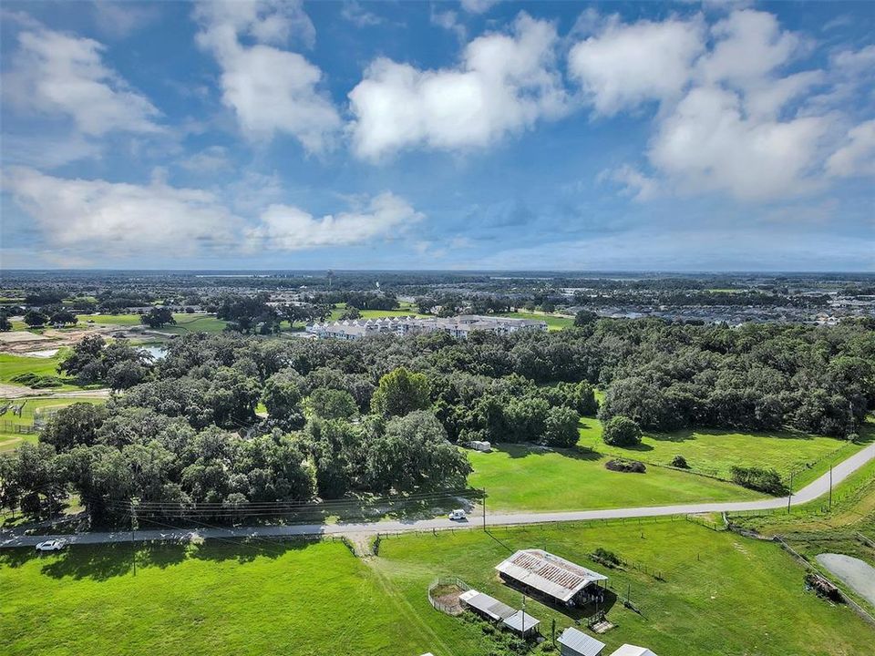 待售: $800,000 (4 贝兹, 2 浴室, 1340 平方英尺)