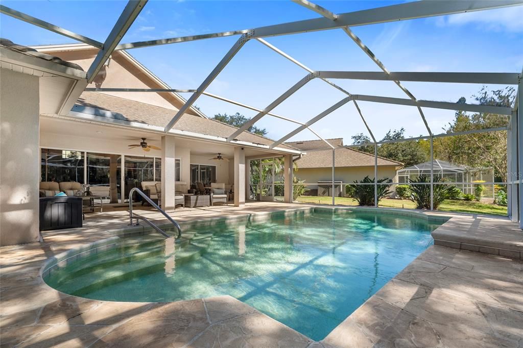 For Sale: $685,000 (3 beds, 2 baths, 2053 Square Feet)