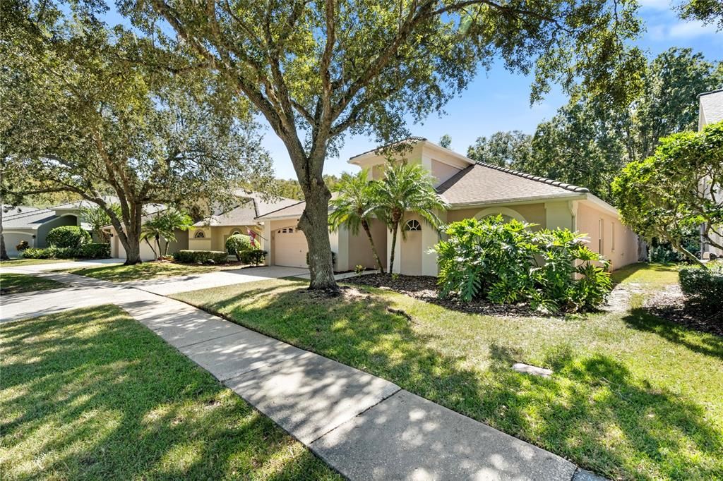 For Sale: $685,000 (3 beds, 2 baths, 2053 Square Feet)