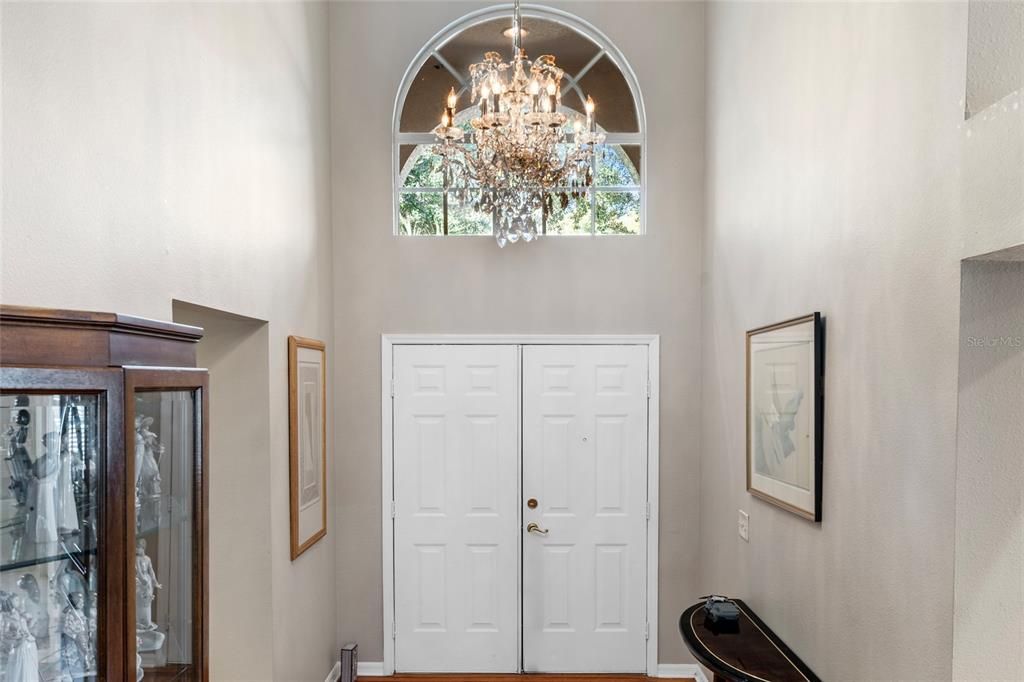 For Sale: $685,000 (3 beds, 2 baths, 2053 Square Feet)