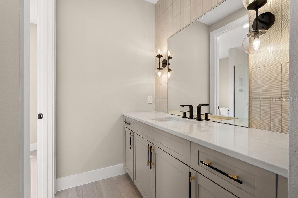 For Sale: $2,270,000 (4 beds, 3 baths, 4685 Square Feet)