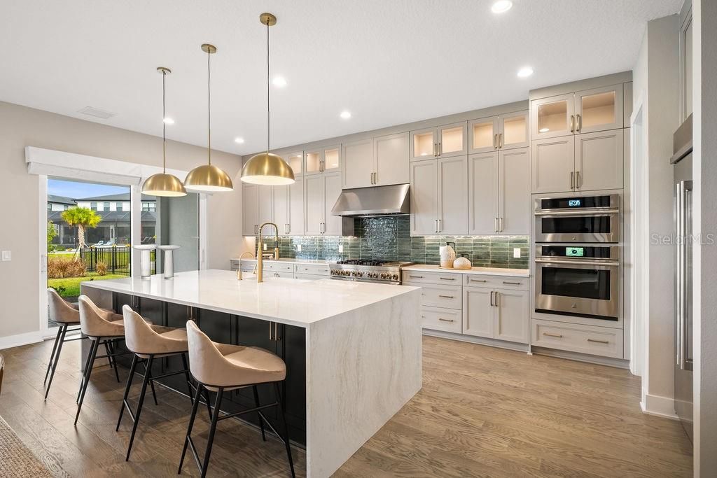 For Sale: $2,270,000 (4 beds, 3 baths, 4685 Square Feet)