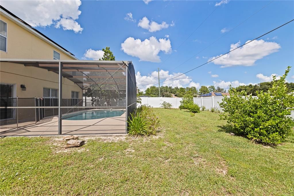 Active With Contract: $350,000 (4 beds, 2 baths, 2103 Square Feet)