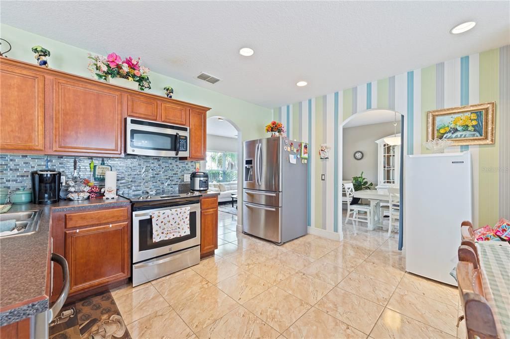 Active With Contract: $350,000 (4 beds, 2 baths, 2103 Square Feet)