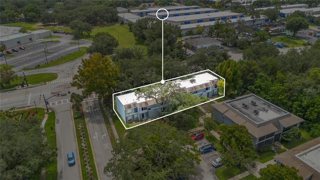 На продажу: $174,900 (2 спален, 2 ванн, 972 Квадратных фут)