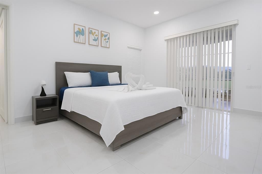 待售: $699,995 (3 贝兹, 2 浴室, 2196 平方英尺)