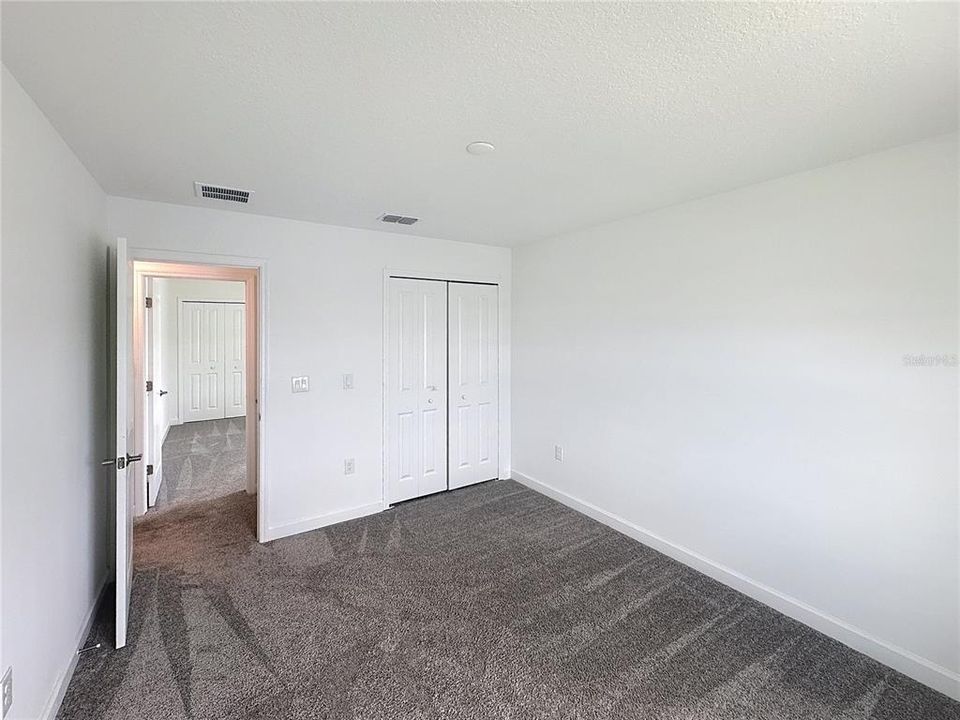 Под контрактом: $625,000 (6 спален, 4 ванн, 3855 Квадратных фут)