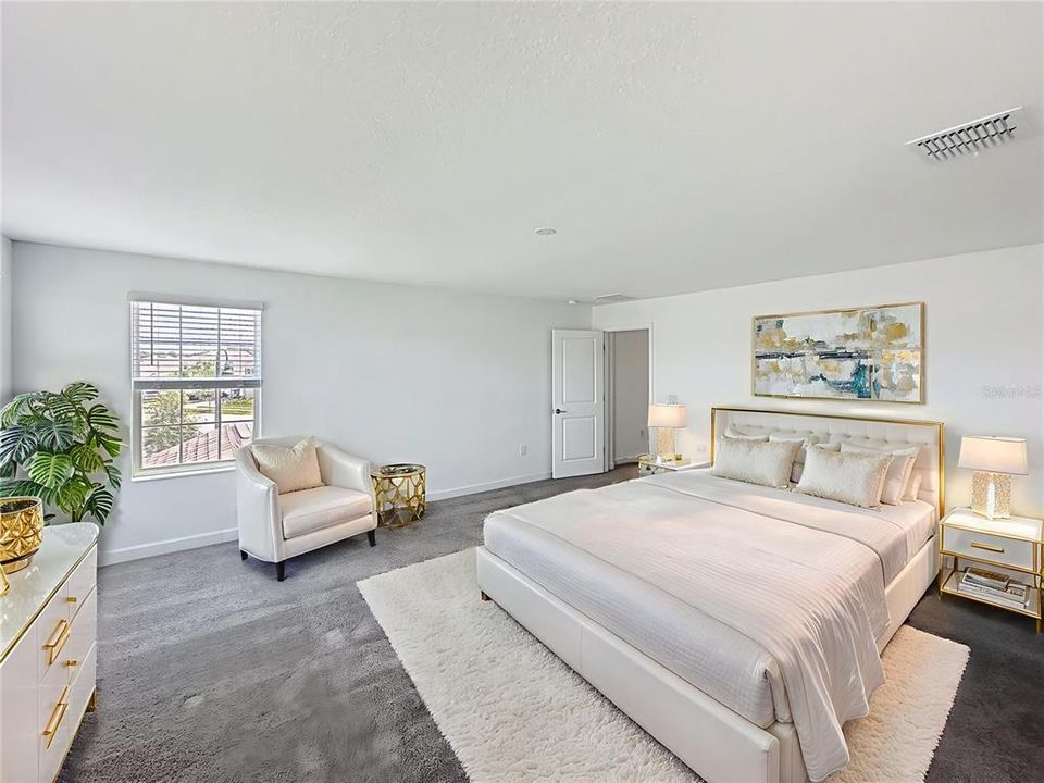 Под контрактом: $625,000 (6 спален, 4 ванн, 3855 Квадратных фут)