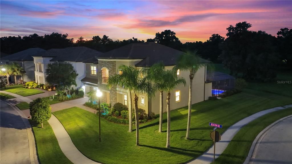 Active With Contract: $745,000 (6 beds, 4 baths, 4322 Square Feet)