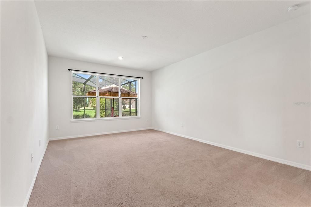 Active With Contract: $745,000 (6 beds, 4 baths, 4322 Square Feet)