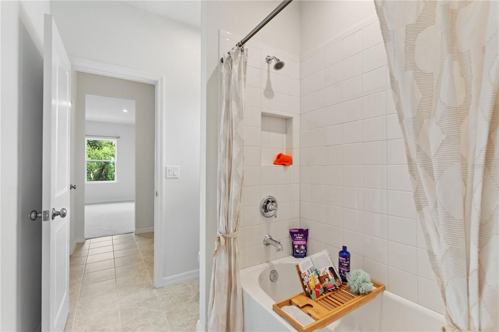 Active With Contract: $745,000 (6 beds, 4 baths, 4322 Square Feet)