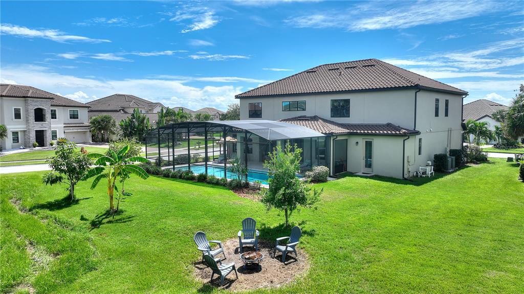 Active With Contract: $745,000 (6 beds, 4 baths, 4322 Square Feet)