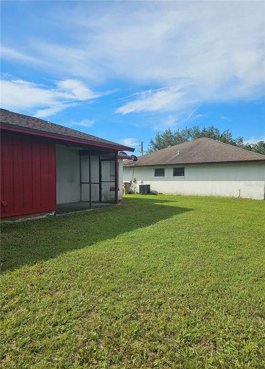 待售: $385,000 (4 贝兹, 0 浴室, 1899 平方英尺)