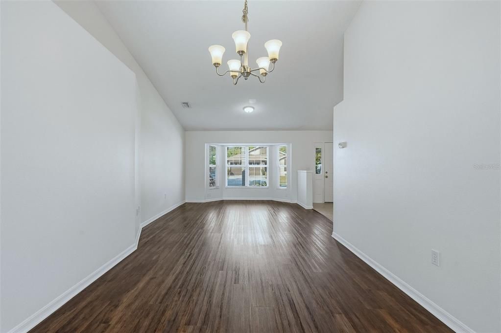 Active With Contract: $379,900 (3 beds, 2 baths, 1398 Square Feet)