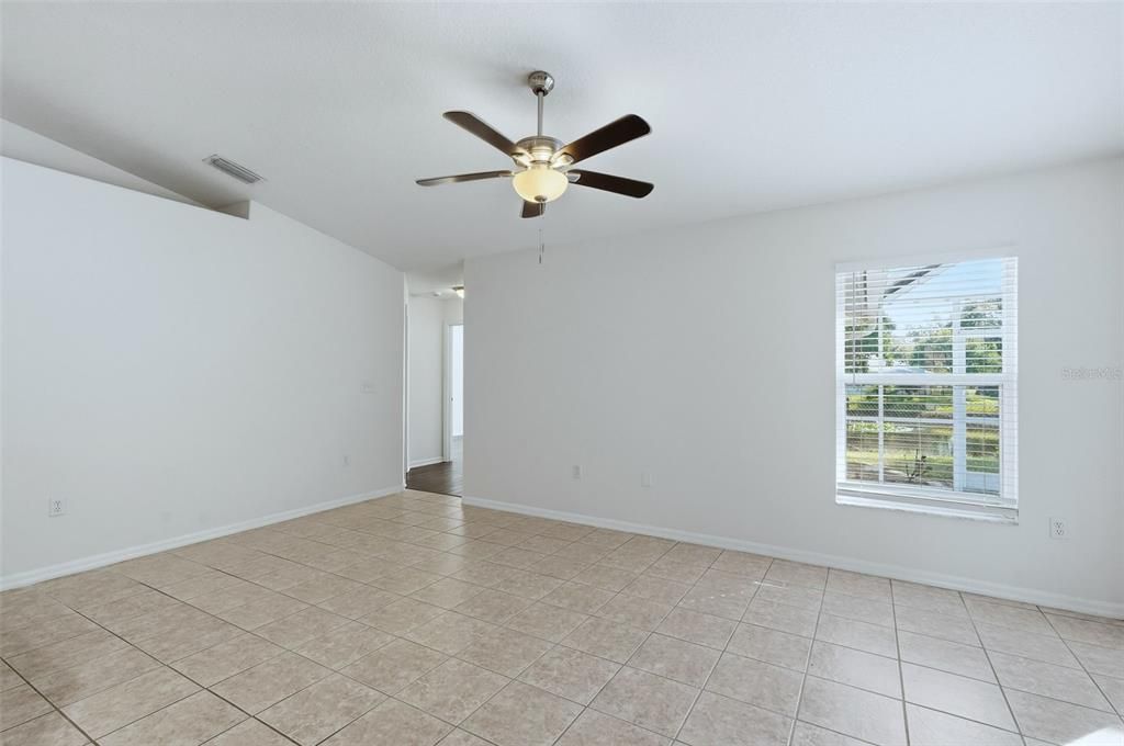 Active With Contract: $379,900 (3 beds, 2 baths, 1398 Square Feet)