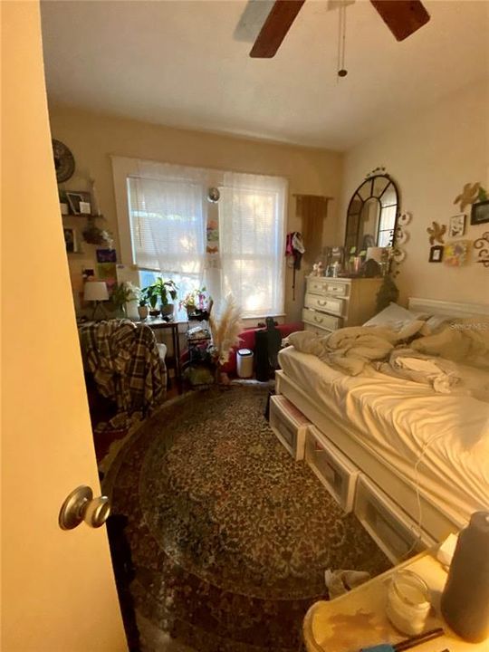 待售: $698,000 (7 贝兹, 0 浴室, 2826 平方英尺)