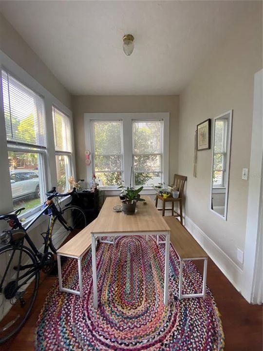 待售: $698,000 (7 贝兹, 0 浴室, 2826 平方英尺)