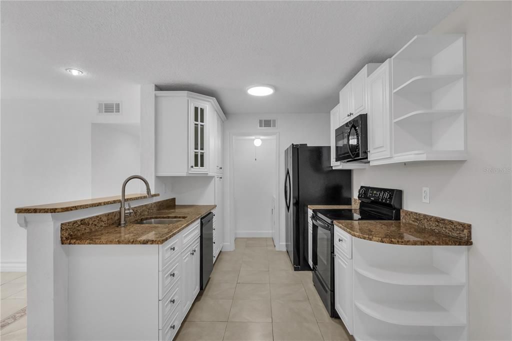 En Venta: $155,000 (2 camas, 1 baños, 870 Pies cuadrados)