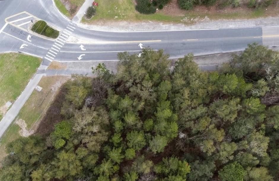 待售: $1,495,000 (7.56 acres)