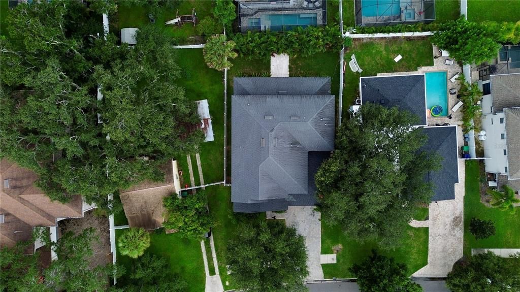 Под контрактом: $1,359,000 (4 спален, 4 ванн, 3567 Квадратных фут)