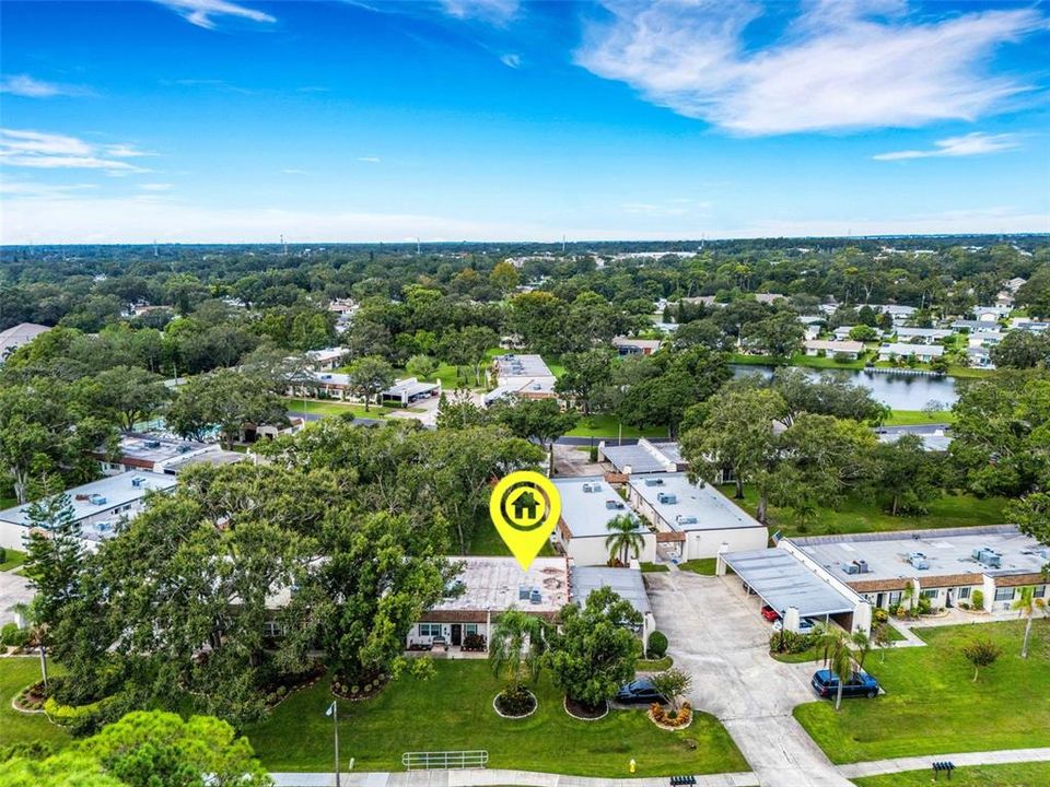 For Sale: $159,900 (2 beds, 2 baths, 866 Square Feet)