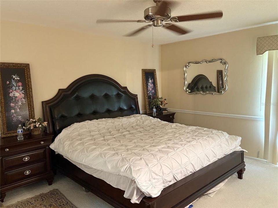 For Sale: $295,000 (2 beds, 2 baths, 1669 Square Feet)