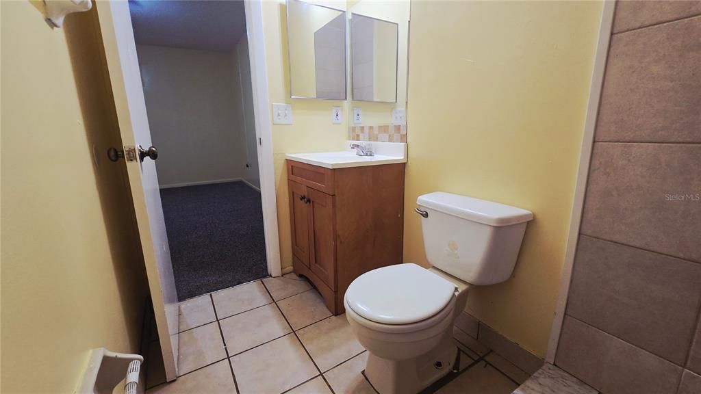 合同活跃: $1,450 (2 贝兹, 2 浴室, 1336 平方英尺)