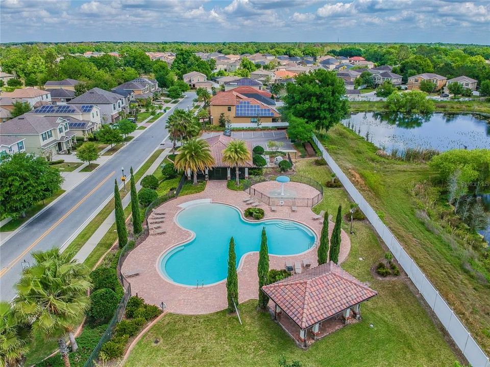 For Sale: $999,900 (6 beds, 5 baths, 4476 Square Feet)