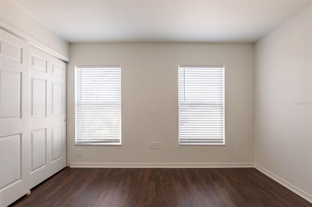 For Sale: $369,900 (4 beds, 2 baths, 2345 Square Feet)