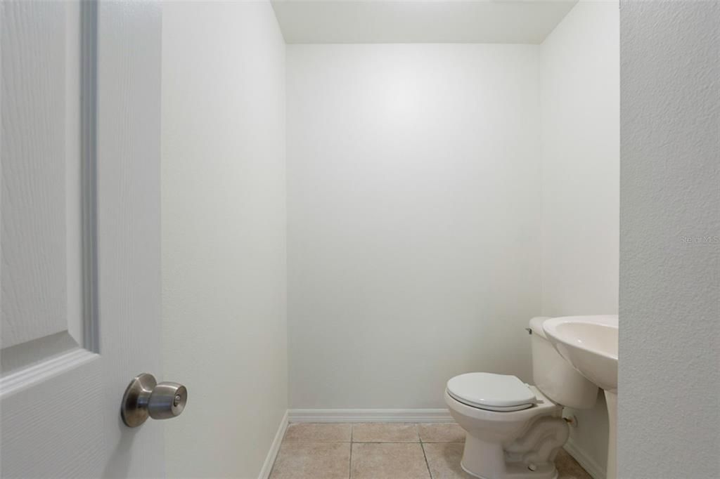 For Sale: $369,900 (4 beds, 2 baths, 2345 Square Feet)