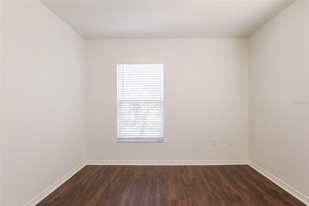 For Sale: $369,900 (4 beds, 2 baths, 2345 Square Feet)