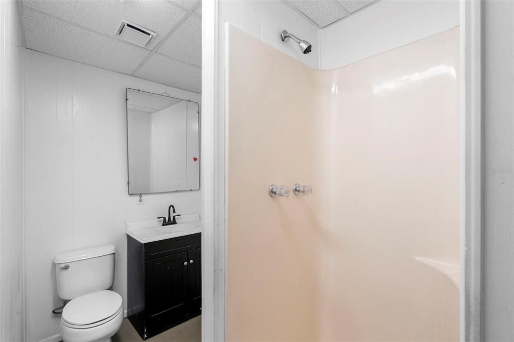 En Venta: $570,000 (0 camas, 0 baños, 1530 Pies cuadrados)