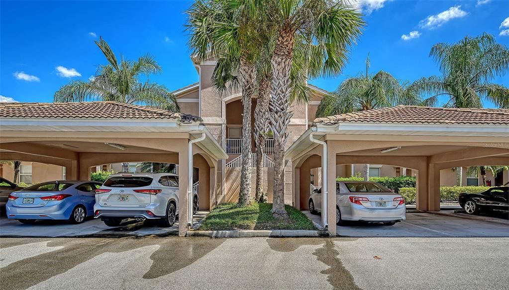 For Sale: $248,900 (2 beds, 2 baths, 1226 Square Feet)