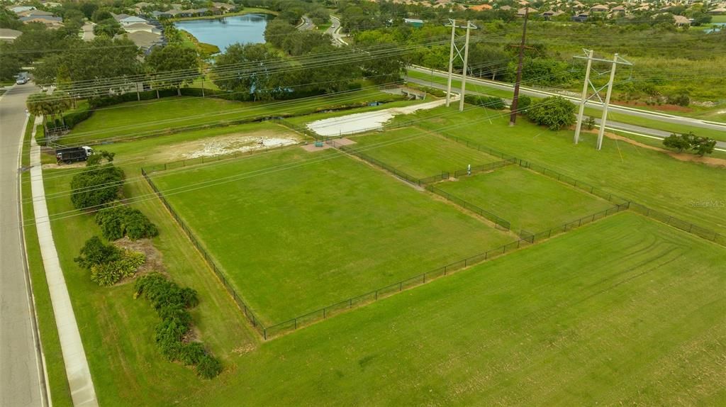 For Sale: $248,900 (2 beds, 2 baths, 1226 Square Feet)